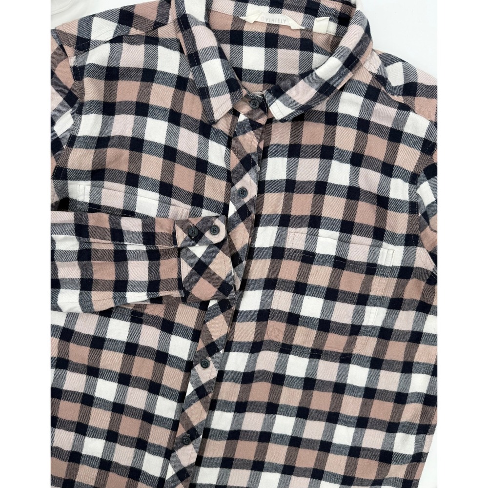Athleta Womens Plaid Button Down Shirt Pink Navy Blue Flannel Size M Pockets